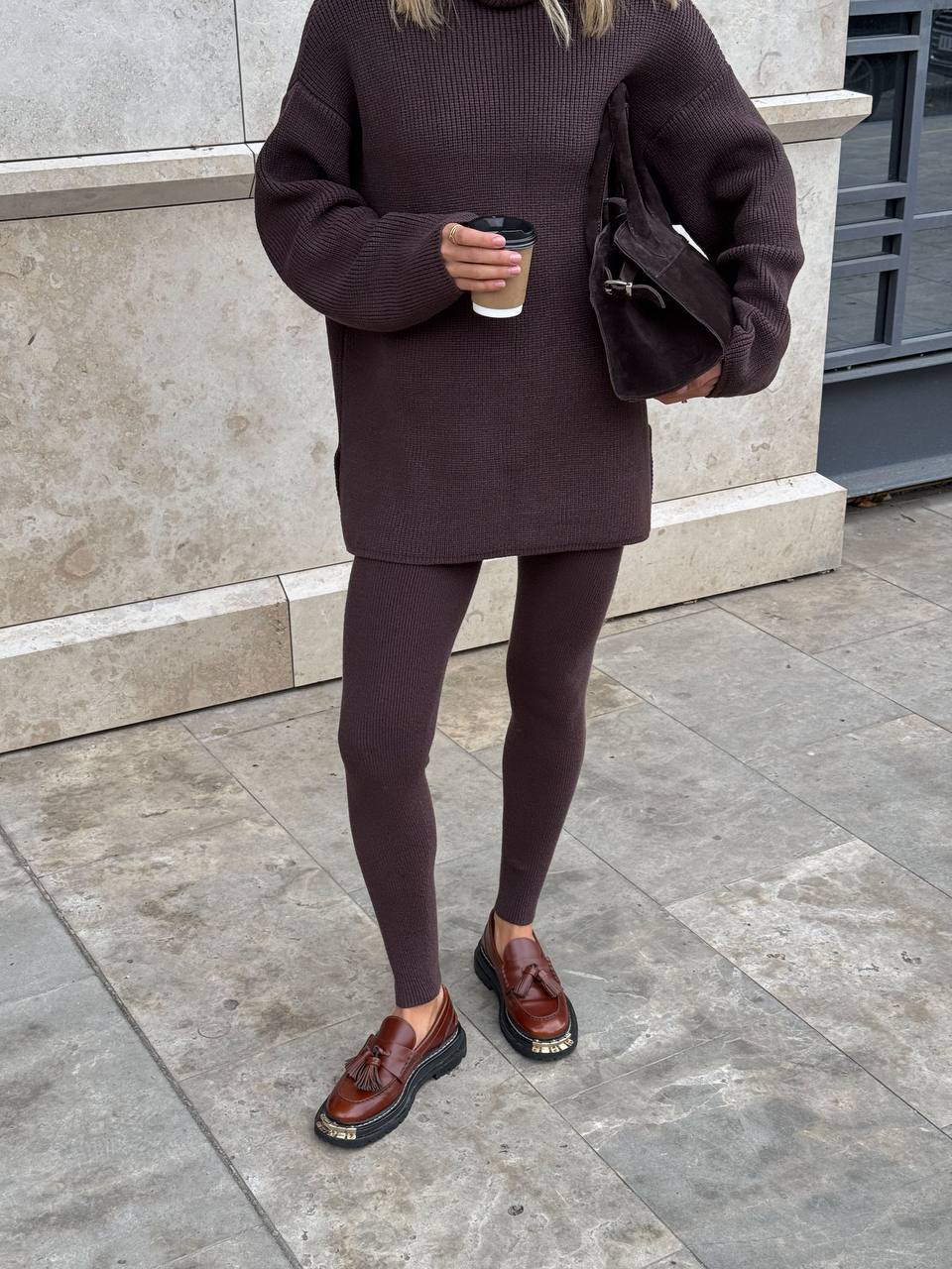 CLASSY Suit in Chocolate