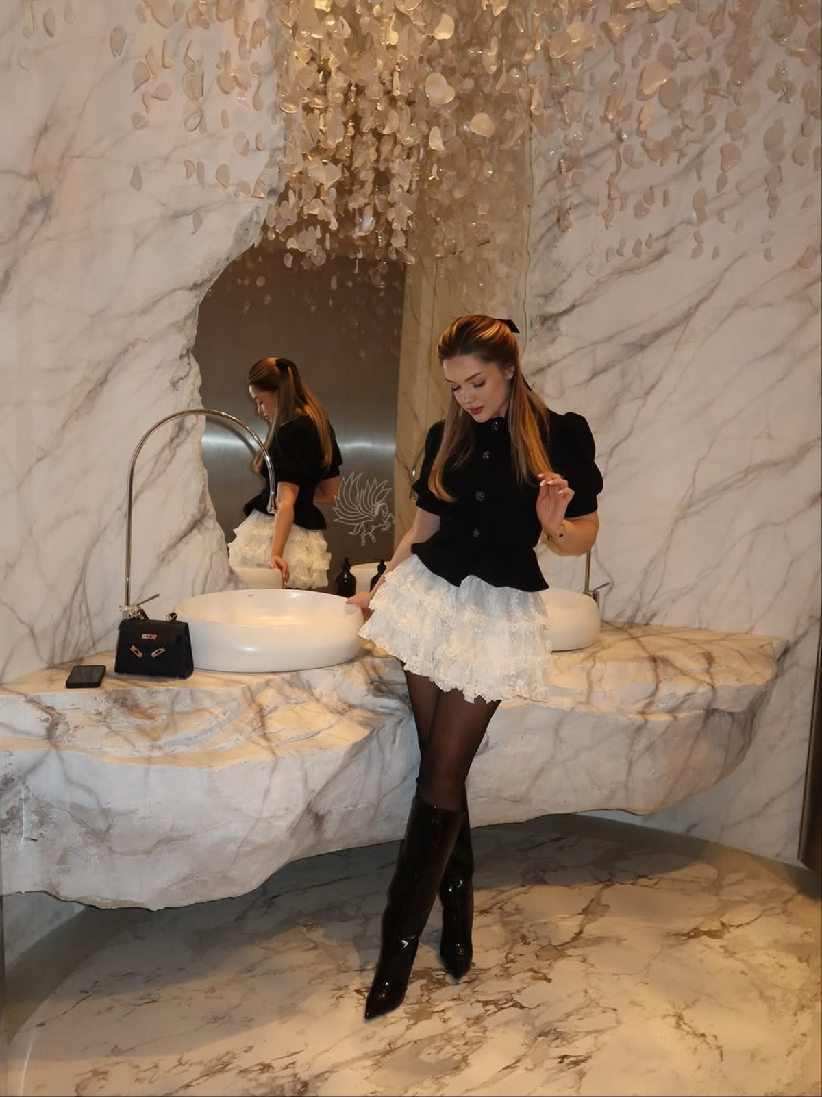YUKI Set in Black