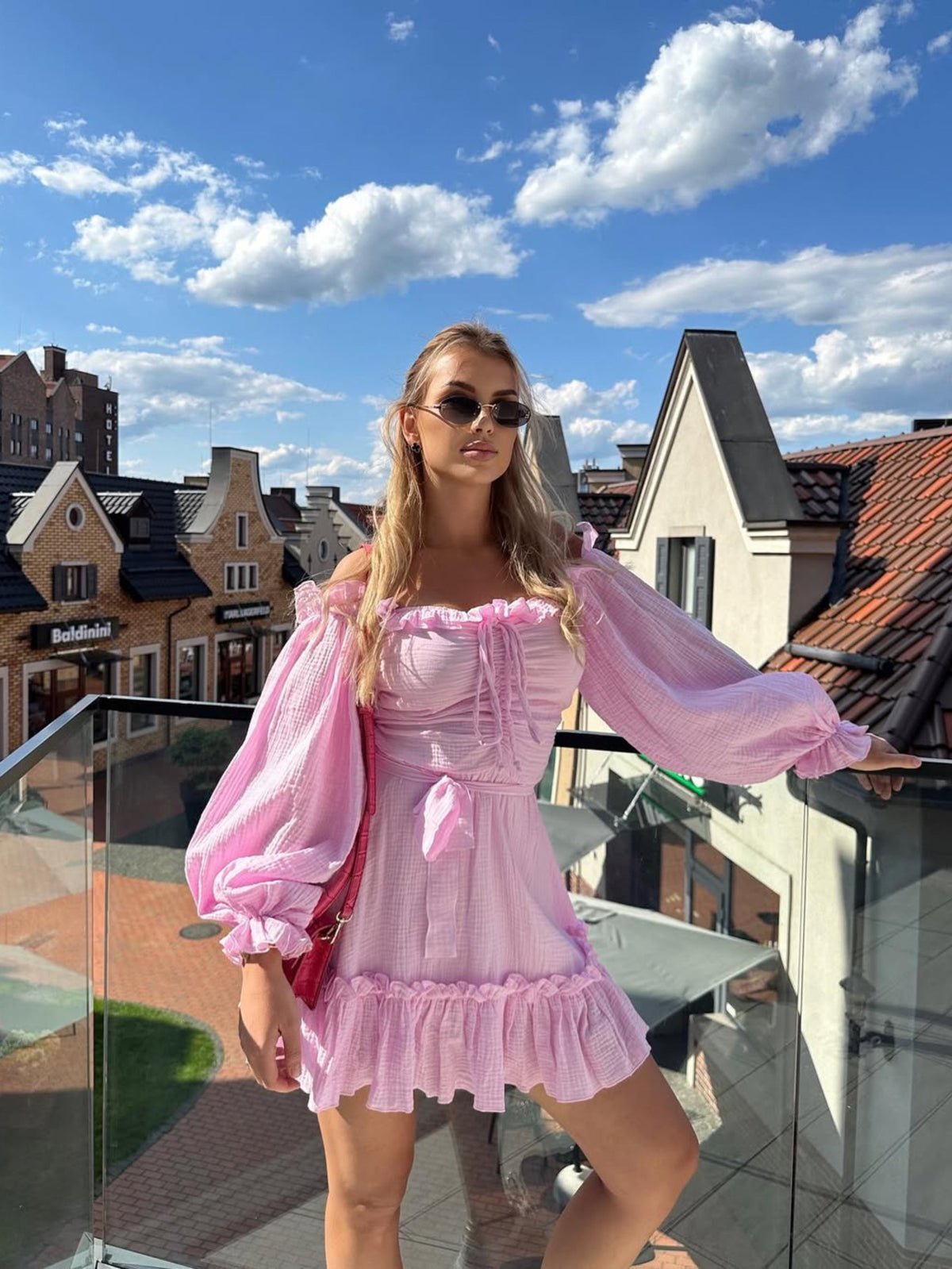 SUE Dress in Pink